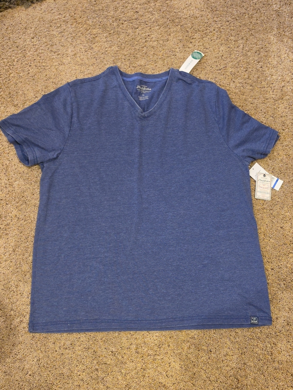 Flag & Anthem Men's V-Neck Tee Blue XL NWT